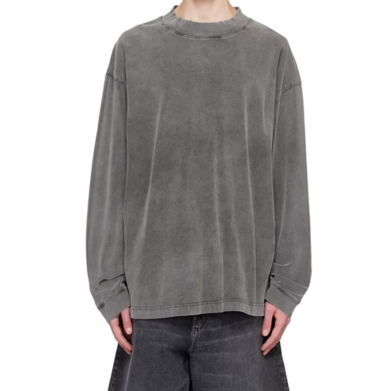 We are a clothing manufacturer specializing in cotton long sleeve T-shirt customization.